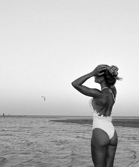 Adrienne Koleszar naked onlyfans leaks