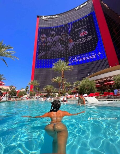 AlmondXMilk porn onlyfans leak