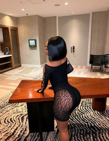 AlmondXMilk leaked onlyfans naked