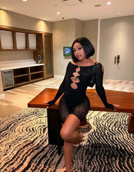 AlmondXMilk onlyfans leaked xxx