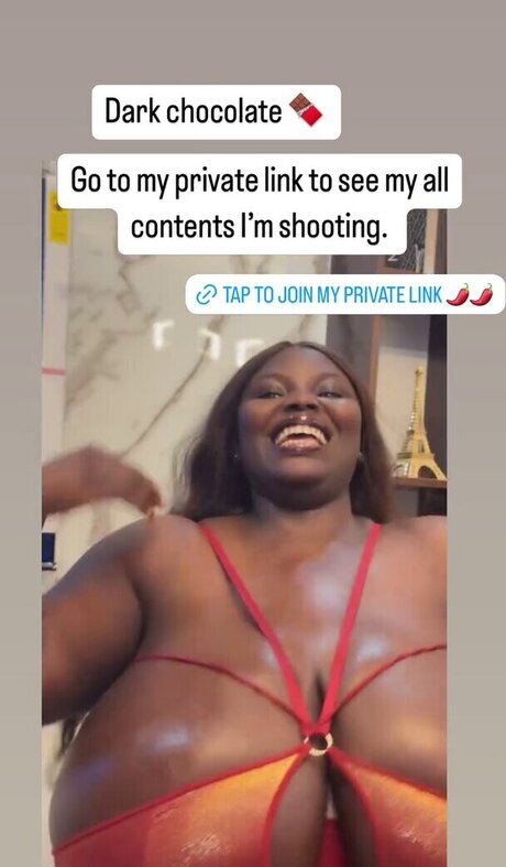 Busty Vivian on onlyfans