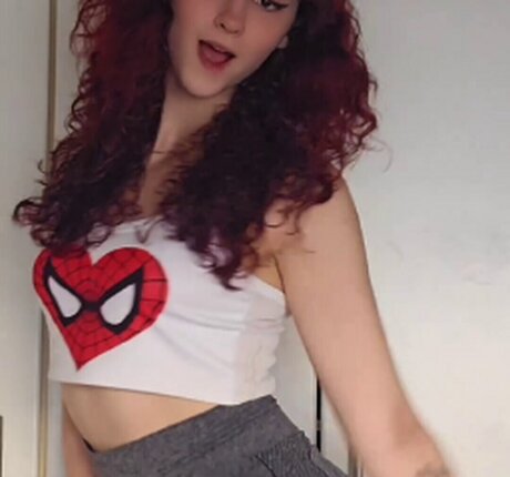 Julia Azarity free onlyfans