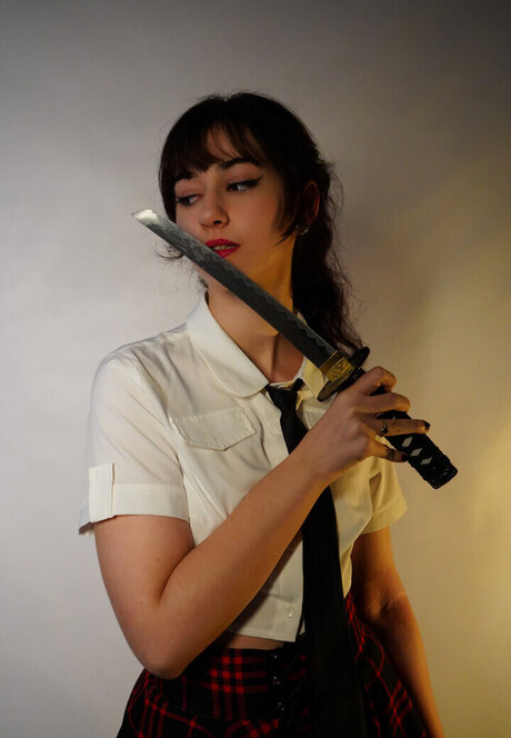 Julia Azarity onlyfans page