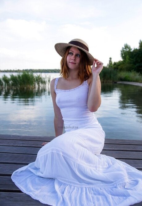 traumflauschmuschi nude only fans leaks