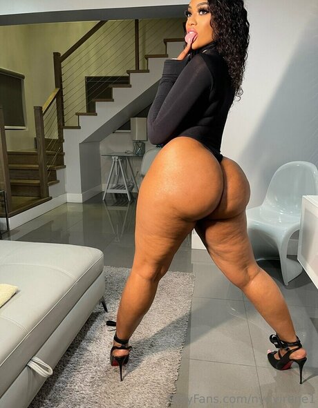 NyNyirene nude onlyfans leaked