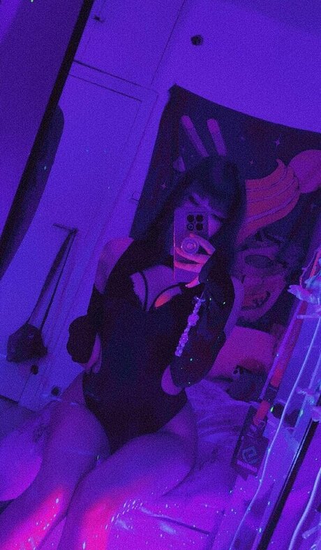 theakaleina onlyfans naked