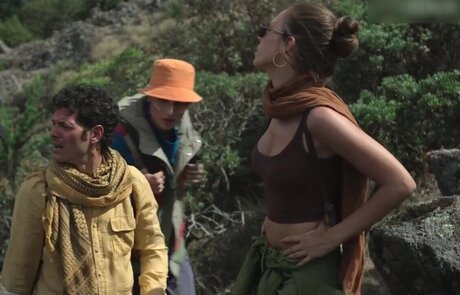 Ester Exp sito Profile pic