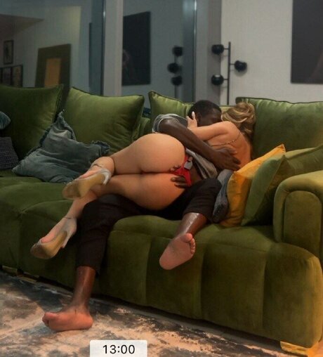 Laranosk Laranovskvip nude leak onlyfans