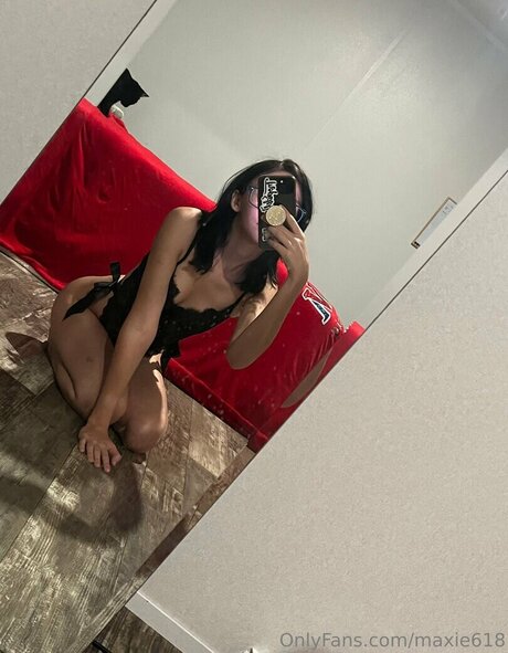 Maxie618 xxx only fans