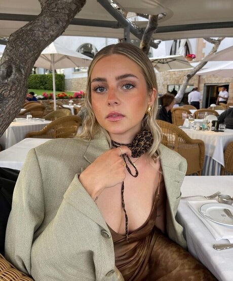 Lea Breuer nude onlyfans leaked