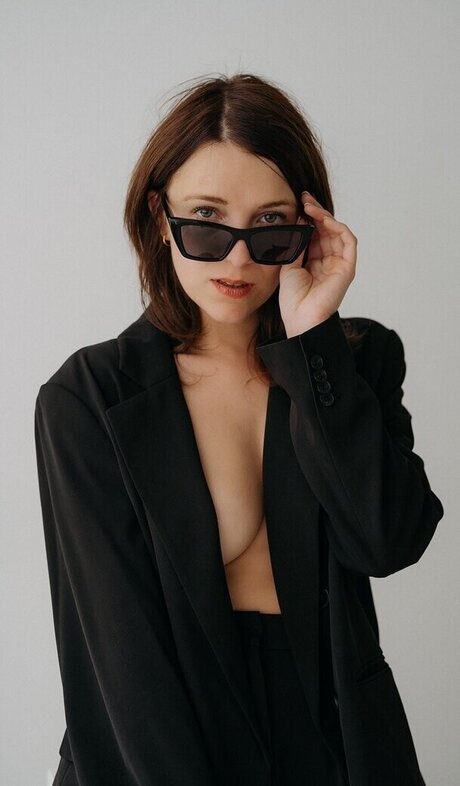 Iris Mareike Steen only fans leaks