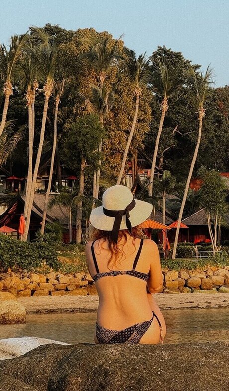 Iris Mareike Steen onlyfans creator