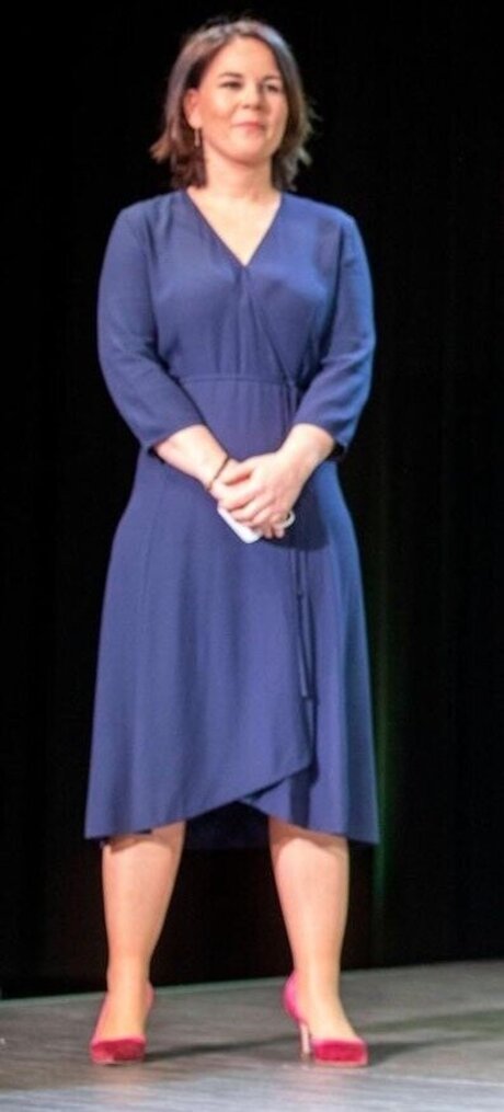 Annalena Baerbock leaked nude onlyfans