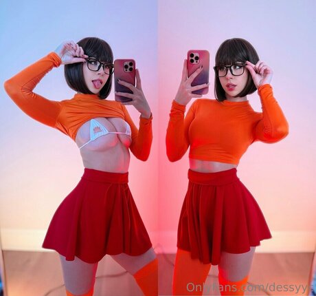 Dessyyc Dessy sextape onlyfans