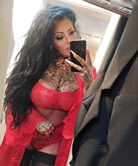 Ashley Cumstar onlyfans leaked pics