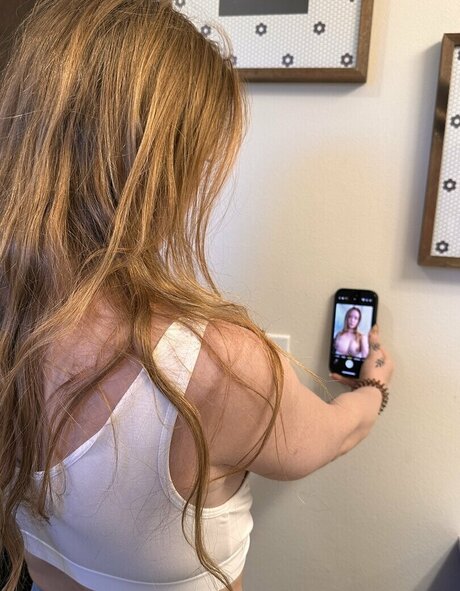 Emyleja onlyfans leaj