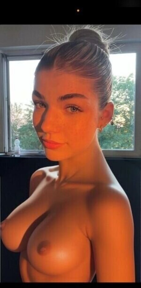 Facialize Me nudes only fans