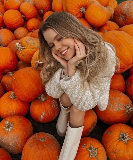 Facialize Me tits onlyfans