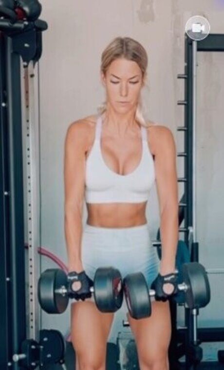 Isi Gl ck onlyfans strip