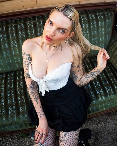 Mia Morgan porn onlyfans