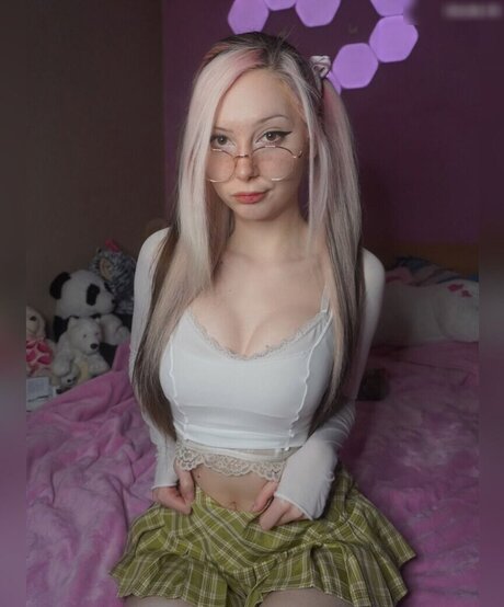 sickEmoAngel onlyfans naked leak