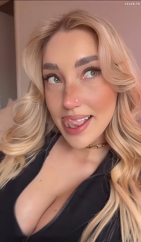 Starletnova nudes leaked onlyfans