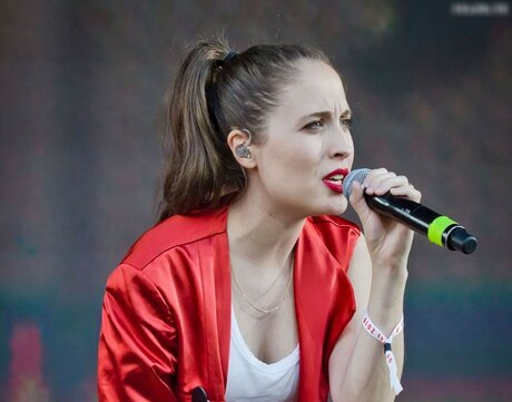 Alice Merton Profile pic