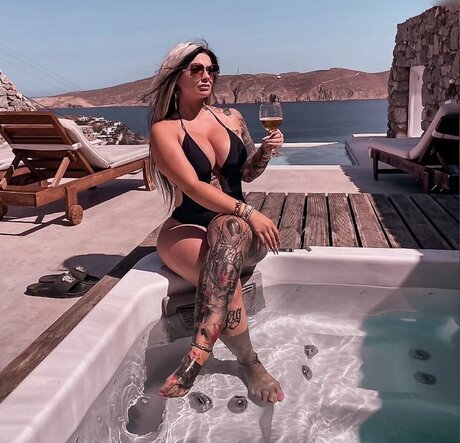 Lyn k44 leaked onlyfans content