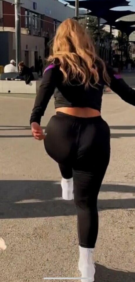 Jana Barca ass onlyfans