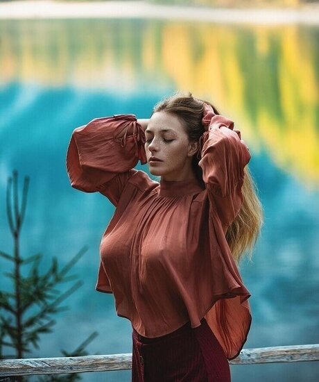 OOPS International feet onlyfans