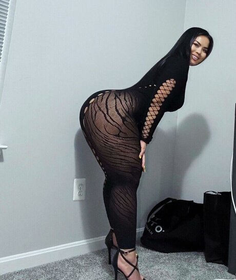 Pia r9 leaks onlyfans