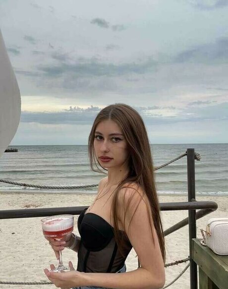 kamilla vanilla only fans pic