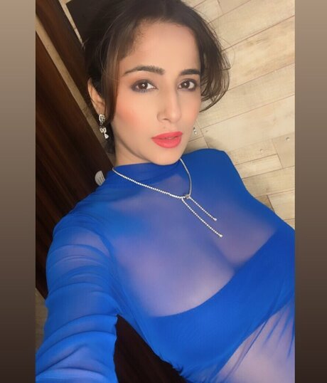 Kate Sharma on onlyfans