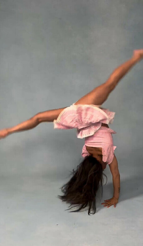 Suni Lee onlyfans pics leaked