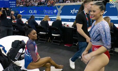 Suni Lee Profile pic