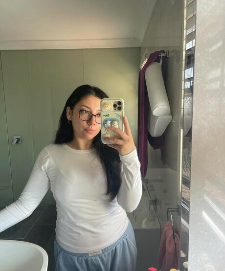 ASMR JADE nude only fans leaks