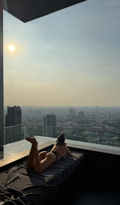 herstoryfeed onlyfans naked