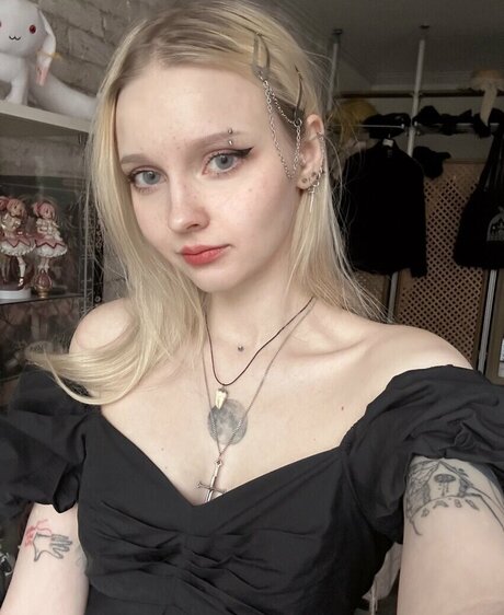 Sasha Gaier onlyfans full