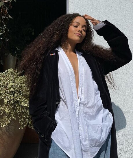 Quintessa Swindell on onlyfans