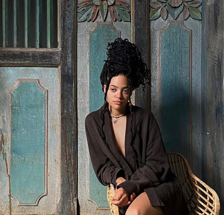 Quintessa Swindell onlyfans page