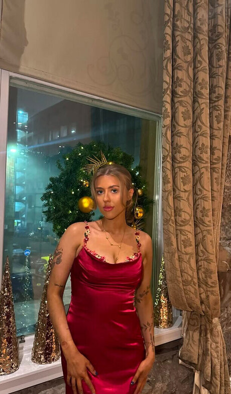 Emma Cassidy onlyfans exposed