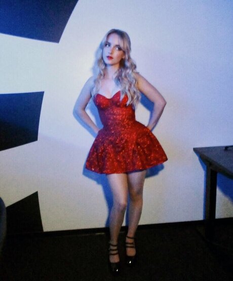 Mckenna Grace onlyfans leaked tits