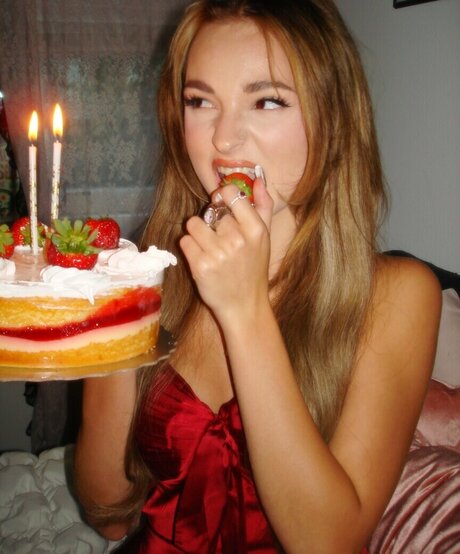 Aly Jade onlyfans leakes