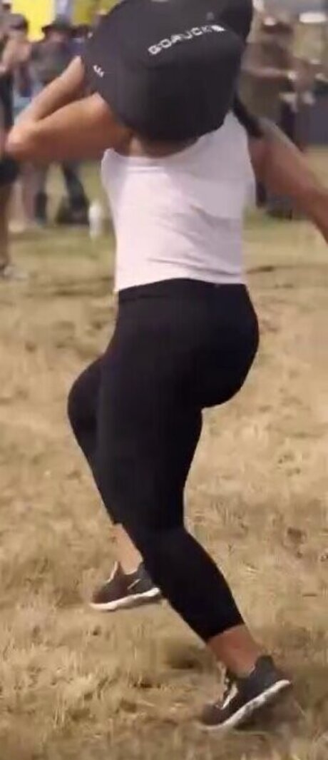 Tulsi Gabbard onlyfans leaked pics