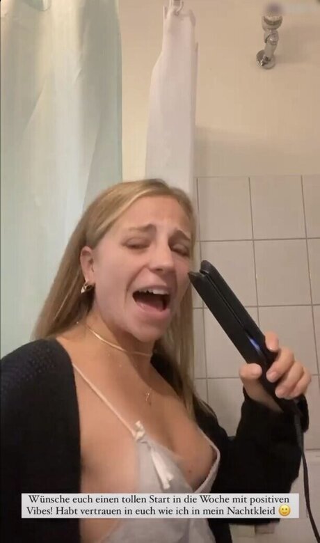 Alina Sophie Holst onlyfans leak free