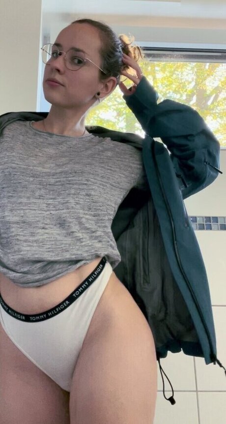 Aalexandrawbr feet onlyfans