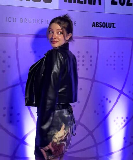 Leyla Afshonkar free only fans