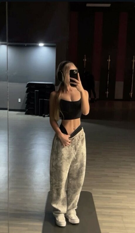 maya zrv porn onlyfans