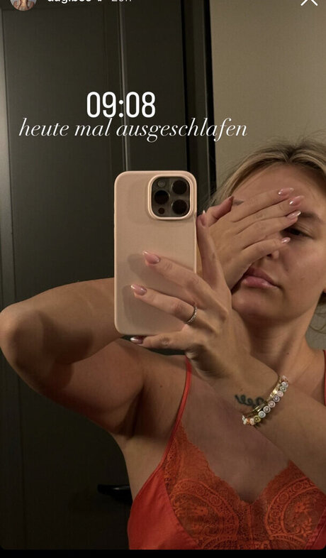 Dagi Bee onlyfans porn leak