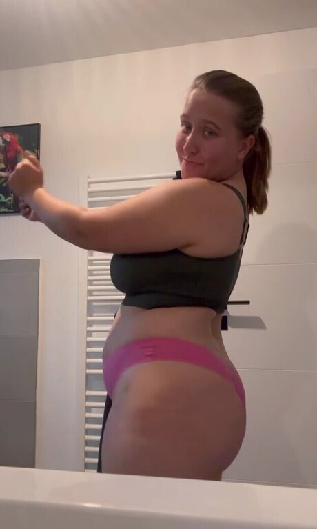 endlich zufrieden leaked onlyfans naked